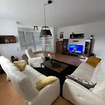 Gemuetliche Und Geraeumige In Universitaetsnaehe Apartamento *