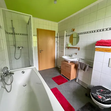 Apartment Gemuetliche Und Geraeumige In Universitaetsnaehe