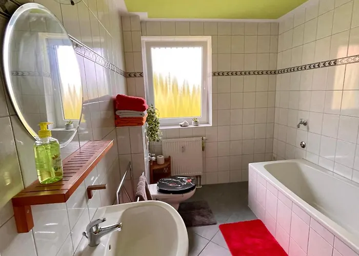 Apartment Gemuetliche Und Geraeumige In Universitaetsnaehe Ilmenau